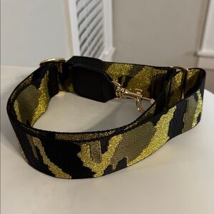 Guitar Strap Black & Metallic Gold - Adjustable